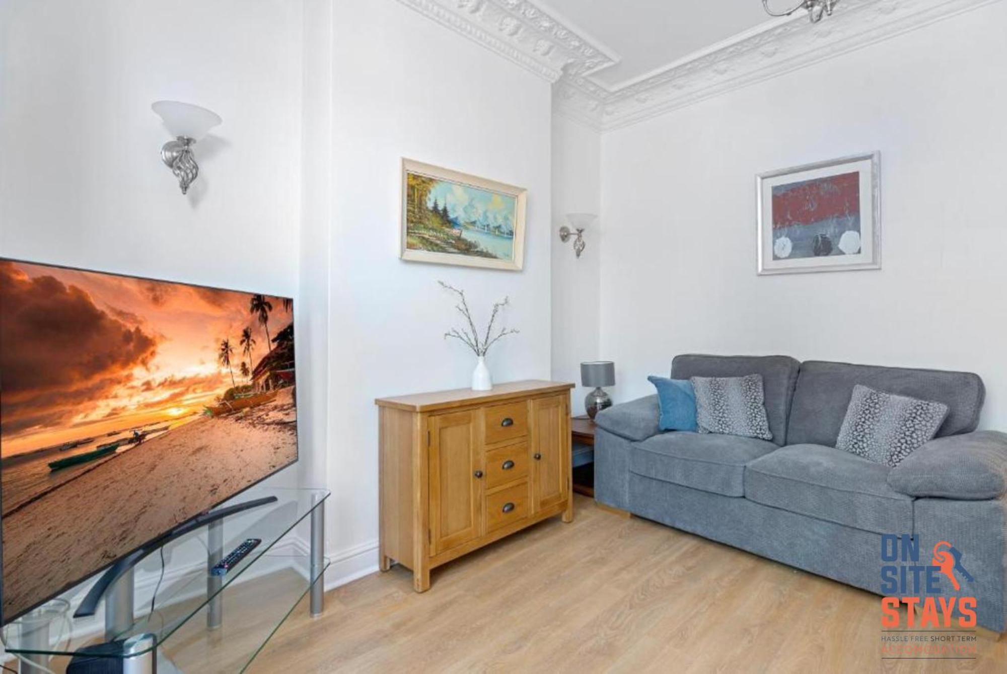Onsitestays - Tranquil 2 Bedroom Apartment With Large Kitchen, Private Garden Near Wimbledon Station 伦敦 外观 照片