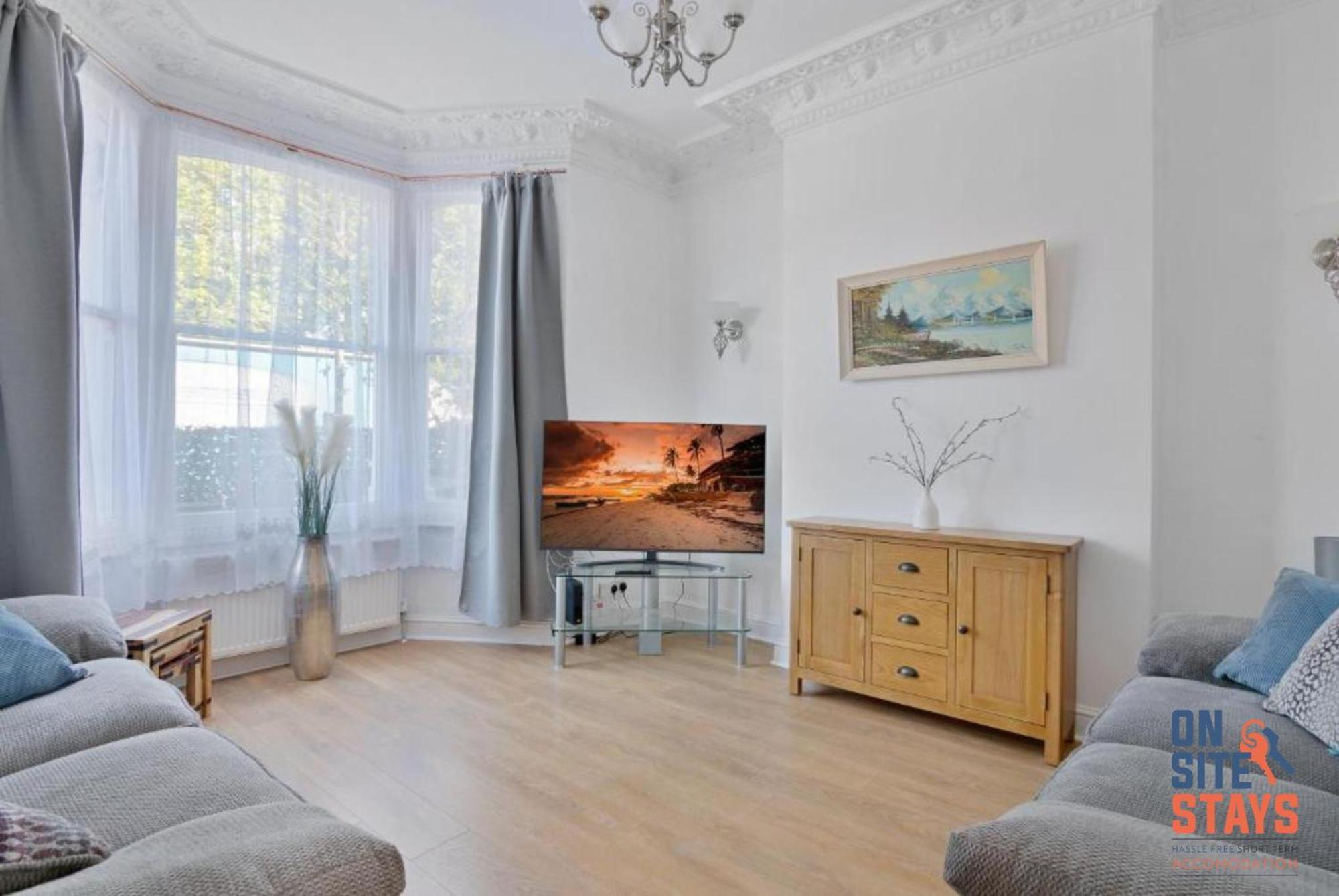 Onsitestays - Tranquil 2 Bedroom Apartment With Large Kitchen, Private Garden Near Wimbledon Station 伦敦 外观 照片